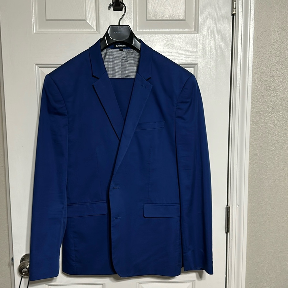 Extra Slim Fit Suit